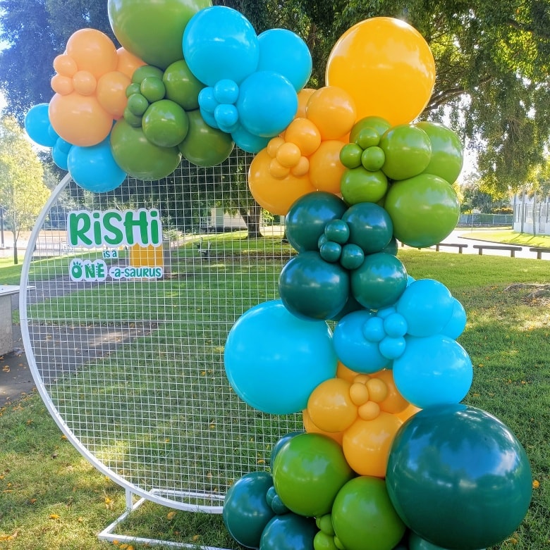 Create a vibrant and cheerful atmosphere at your next party with our Birthday Ring Decor Border made of green, yellow, and blue balloons. Perfect for birthdays, anniversaries, or any festive occasion, this decorative border will surely make your event stand out.